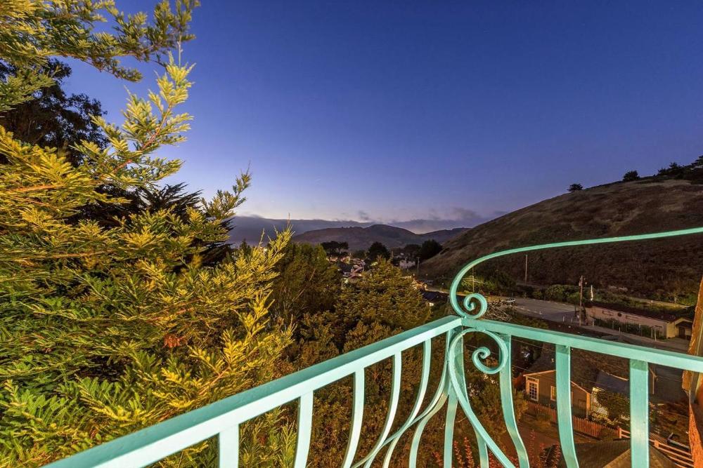 @ Marbella Lane Tuscan Villa with Hot Tub